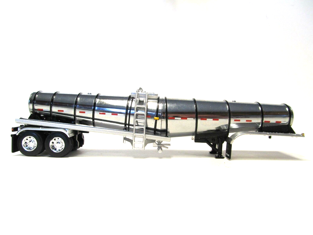 DCP FIRST GEAR 1/64 SCALE POLAR DROP CENTER TANKER, CHROME DCP FIRST GEAR 1/64 SCALE POLAR DROP CENTER TANKER, CHROME