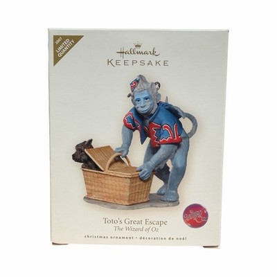 2007 Hallmark Toto's Great Escape Ornament - The Wizard of Oz - Winged Monkeys