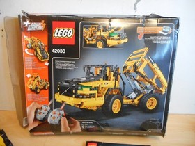LEGO Technic Power Functions Front Loader Volvo with Box (Lego No: 42030)