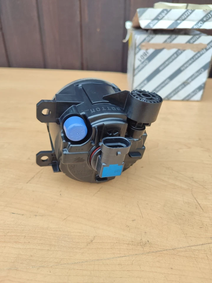 Nebelscheinwerfer 51858824 Valeo 89211690 Jeep Compass 2016 - Bild 3 von 4