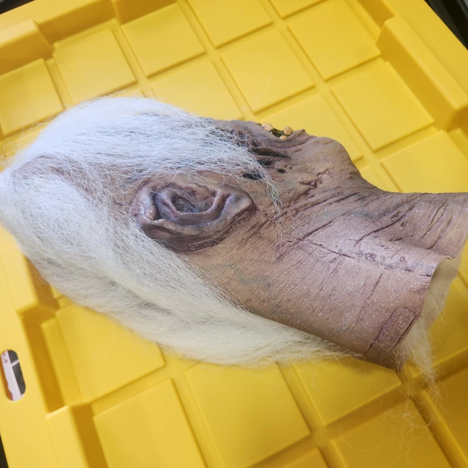 Shock Walker Mask - The Walking Dead Halloween Trick or Treat Studios New C34 - Image 3 of 3