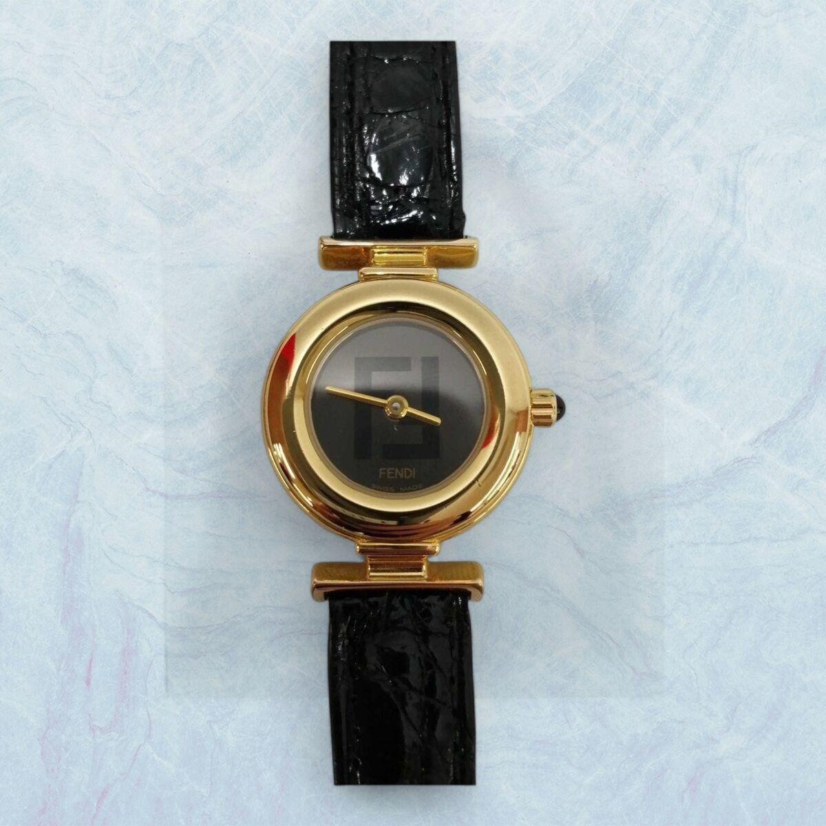FENDI 320L Wristwatch Authentic Works Unisex 9883 | eBay FENDI 320L Wristwatch Authentic Works Unisex 9883 | eBay