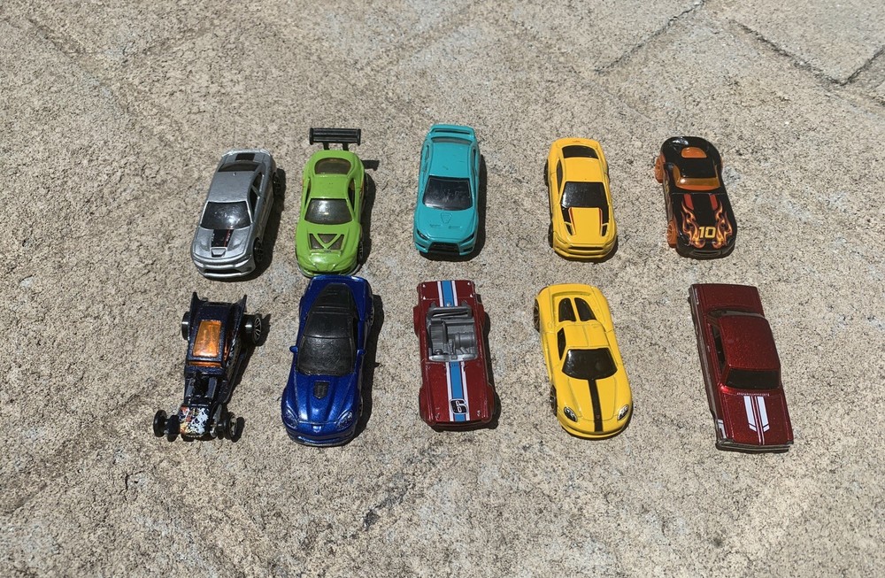 Hot Wheels Cars Lot of 10