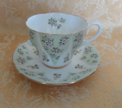 Royal Albert English Bone China Cup & Saucer Set Debutante Series Charm