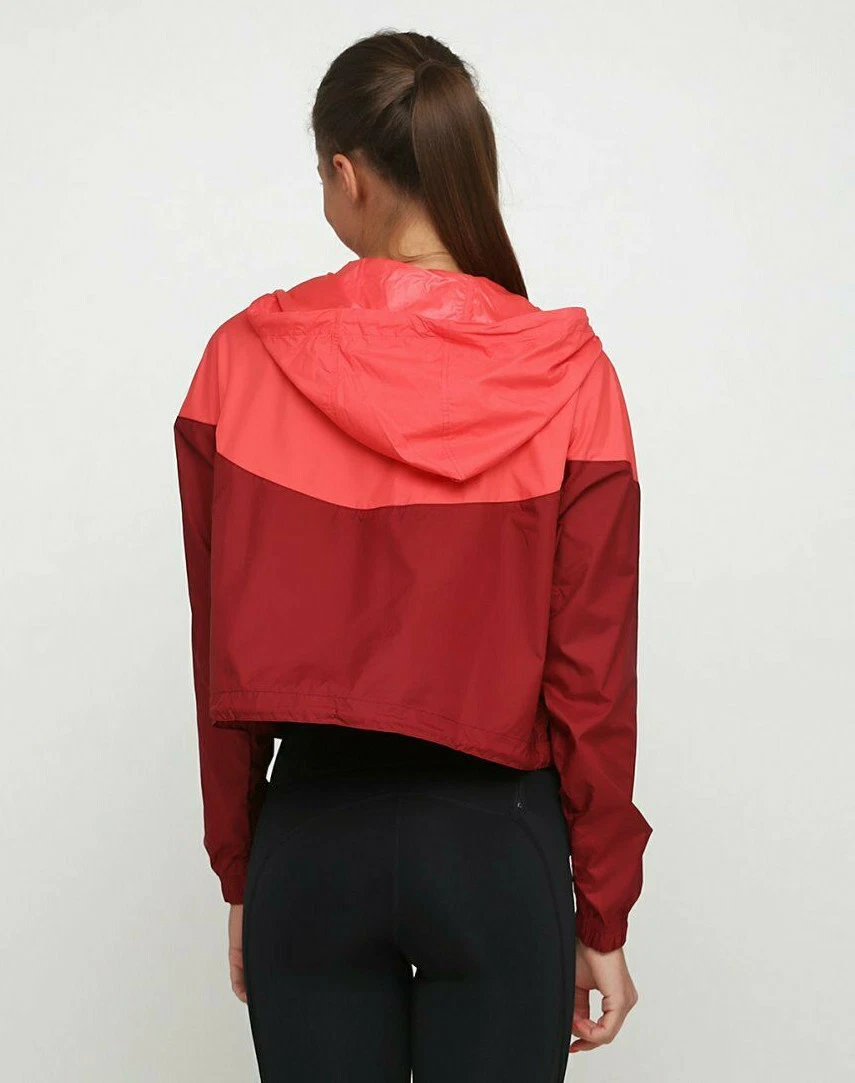 Nike windbreaker hotsell cropped jacket