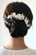 Snow Blossom Floral Head comb w. Swarovski Crystals in 14k Gold  Handmade