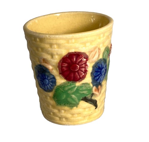 5629256: JAPANESE CERAMICS / SAKE CUP / YELLOW-SETO WARE / ARTISAN