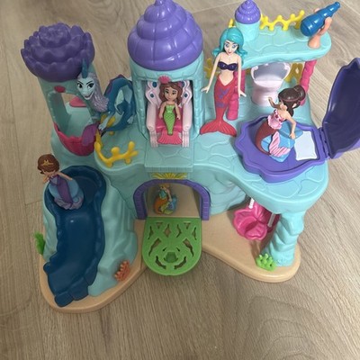 New, Lakeshore Learning, 8 Figures With Under The Sea Mermaid Castle Play Set
