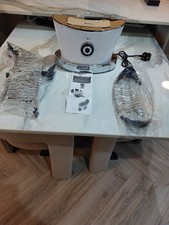 Bugatti Volo Toaster Stainless steel body. Bright white glossy exterior.