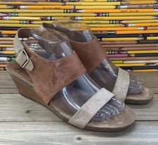 Sofft Vanita Wedge Sandals Shoes Business Brown Gold Leather Women's Sz 9 M