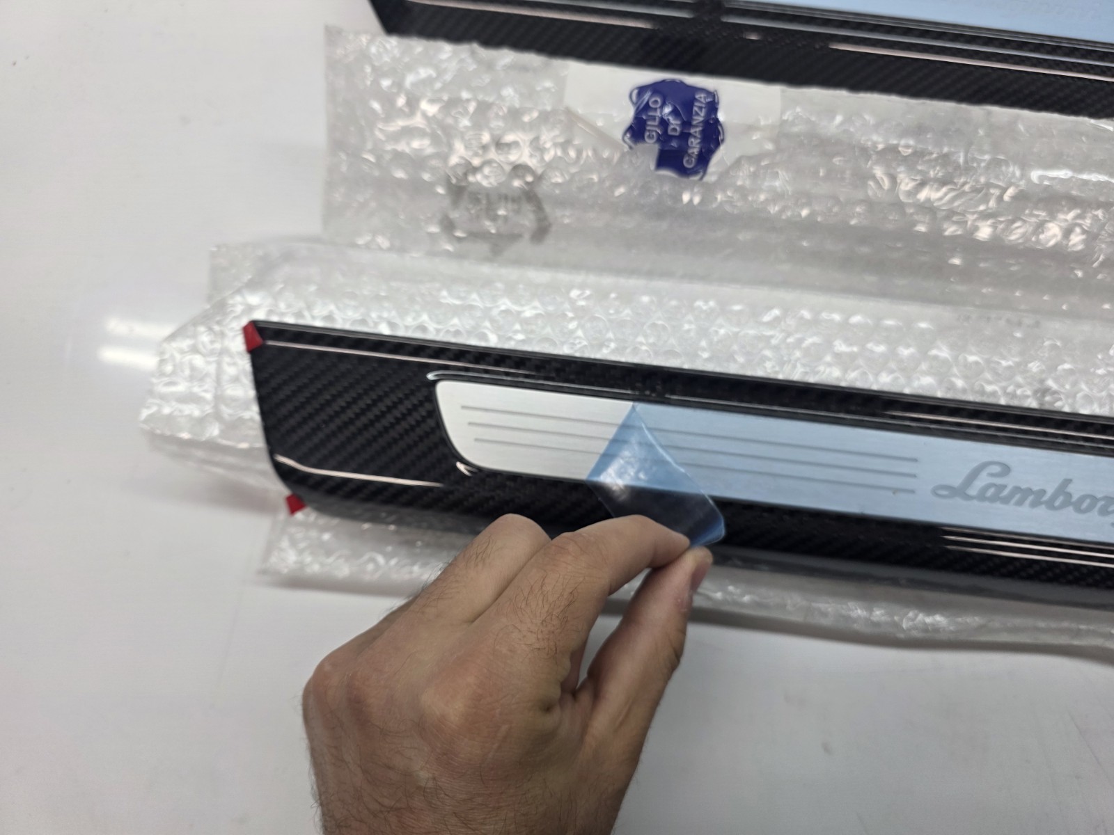 LAMBORGHINI URUS CARBON FIBER DOOR STEP KICK PLATES SCUFF PLATES OEM 4ML069641C