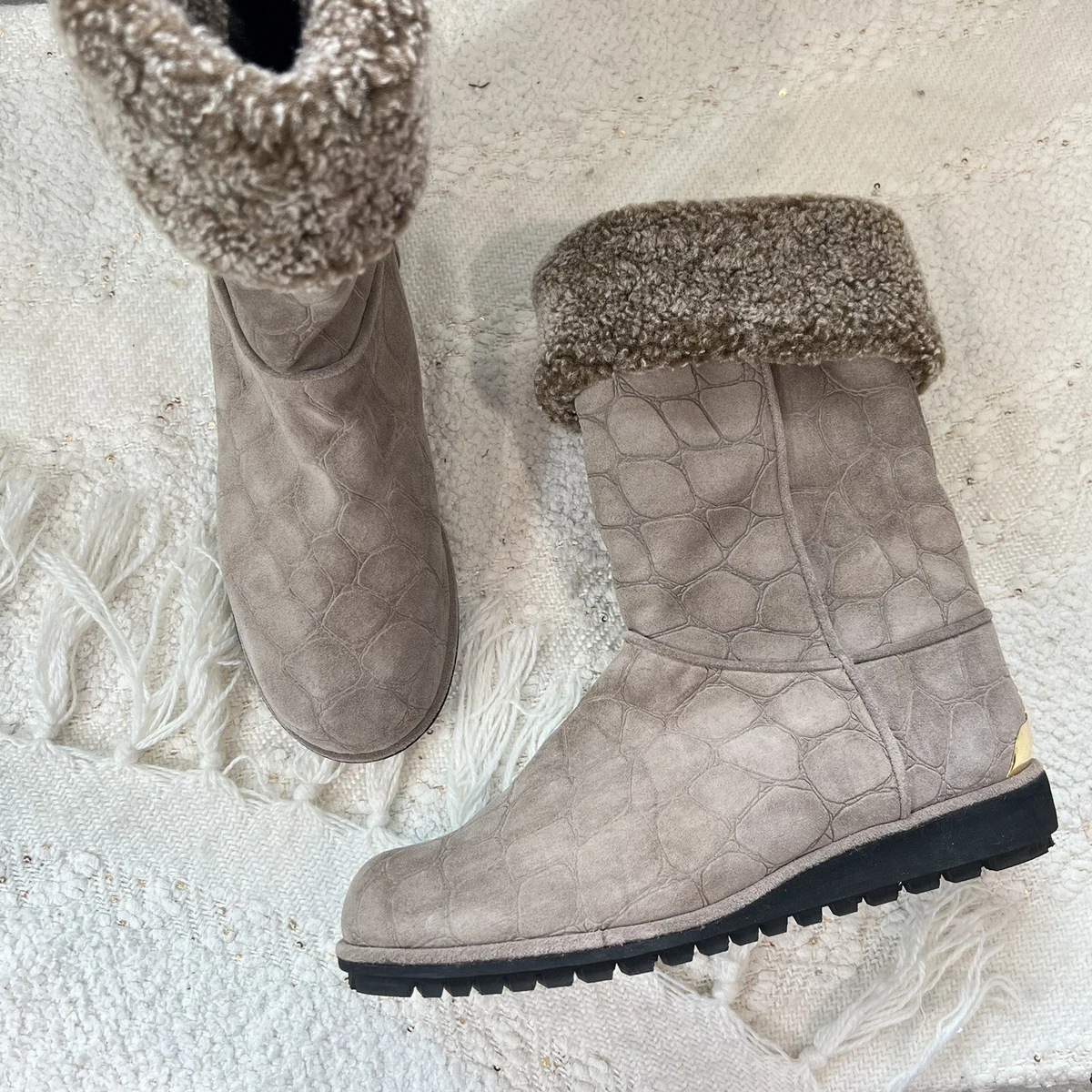 Stuart Weitzman Boots Taupe Brown Suede Croc Embossed Sherpa Boots 8 NEW