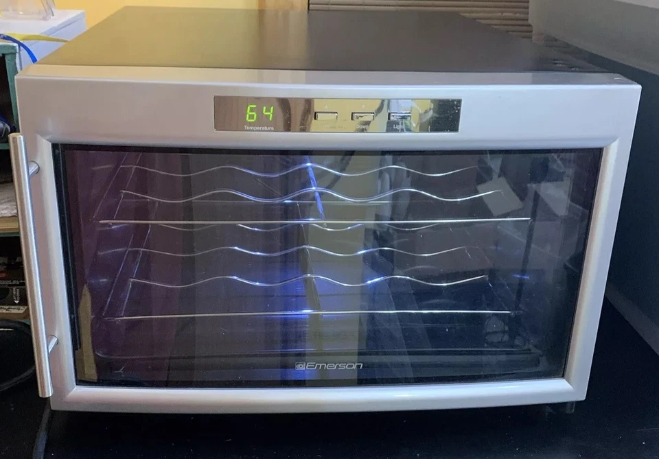 EMERSON FR23SL - 8 瓶葡萄酒冷藏箱(HOUSEHOLD)冰箱 已测试并正常工作! — 第 2/4 张图片