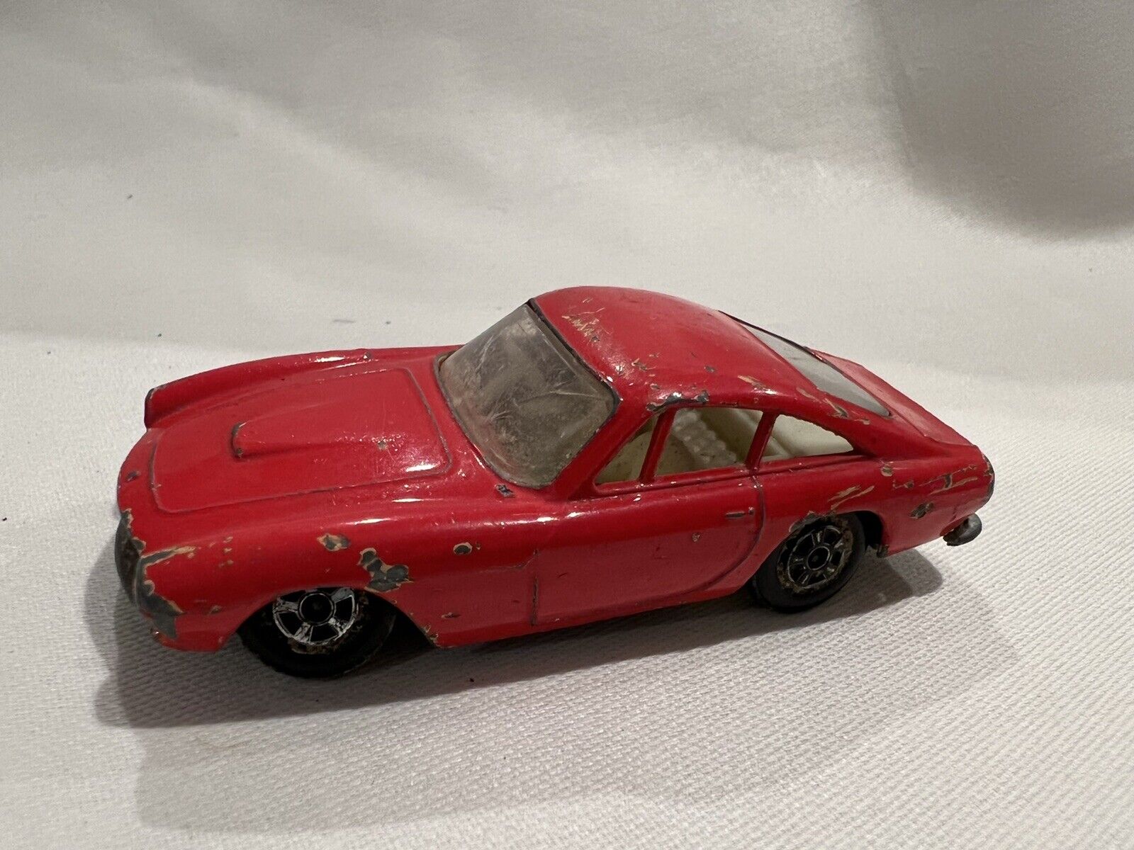 Vintage Matchbox Lesney Superfast Ferrari Berlinetta  Series  #75 RED