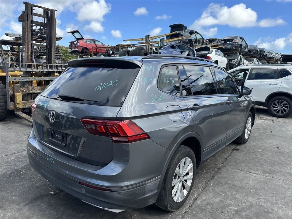 Ignition Switch With Housing & Key 2018 2019 18 19 Volkswagen Tiguan - Image 4 of 4