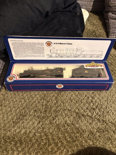 Bachmann 31-301 Manor 7813 Freshford Manor BR schwarz E/Emblem Spurweite OO JB20 | Zustand: Used