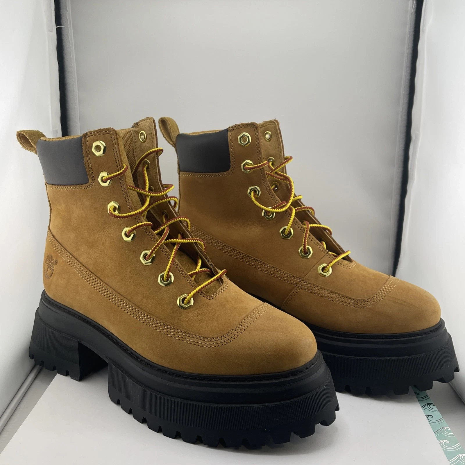 NUOVI stivali Timberland Sky 6 IN stringati grano nabuk plateau donna taglia 7 5