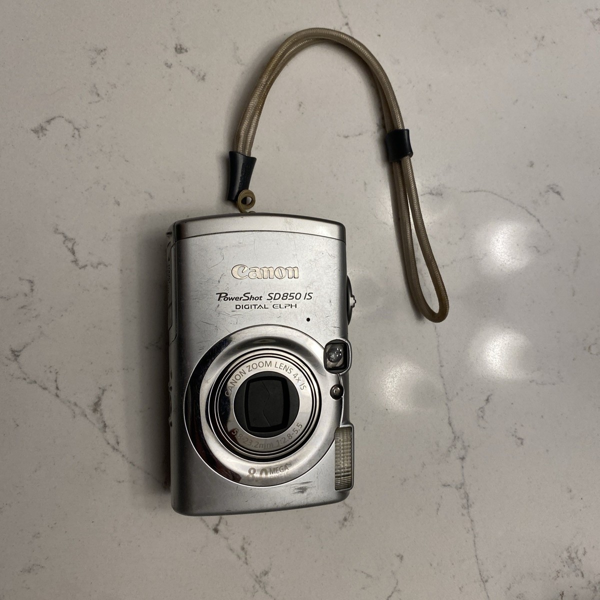 Canon PowerShot SD850 IS PC1235 Silver 8.0 MP 4x Optical Zoom