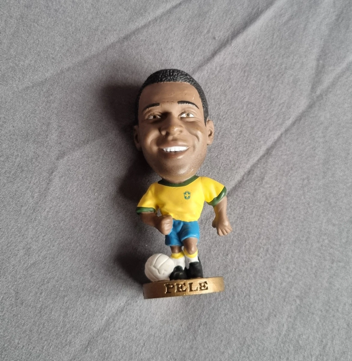 132★サッカー★pele★prostars★フィギュア 132☆サッカー☆pele☆prostars☆フィギュア corinthian world greats