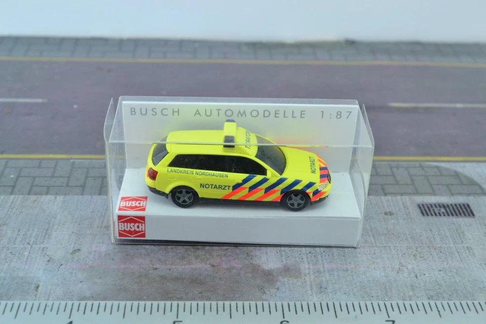 Busch Audi A4 Station Wagon German Ambulance Notarzt HO 1:87 Scale - Image 3 of 3