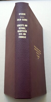 Color Science: Concepts, Methods and Quantitative Data and Formulas 1967