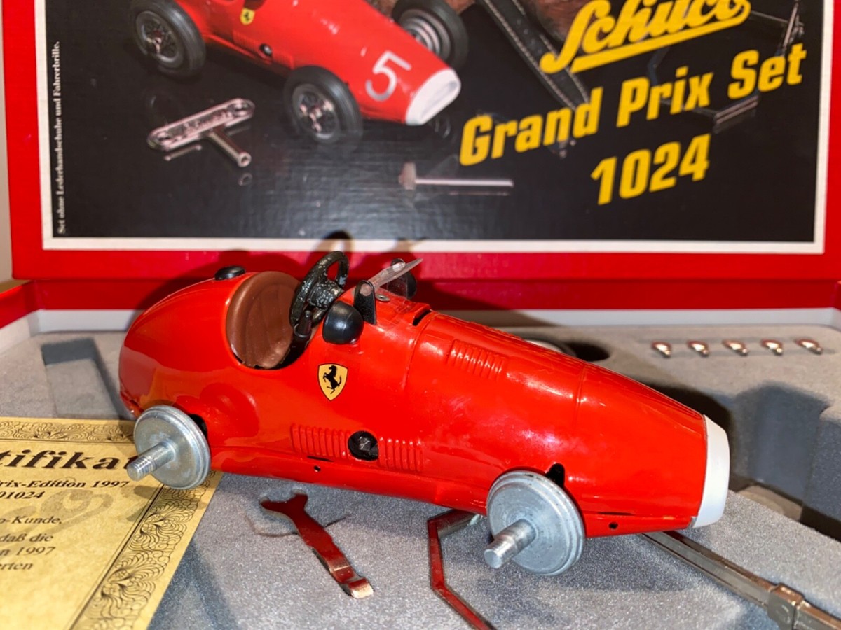 SCHUCO Grand Prix Racer 1070 Edition 1997 FERRARI wind-up SCHUCO Grand Prix Racer 1070 Edition 1997 FERRARI wind-up