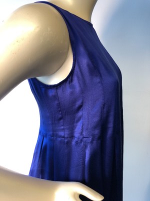 Vince Pleated Blue Stretch Satin Dress Pockets Sz 2
