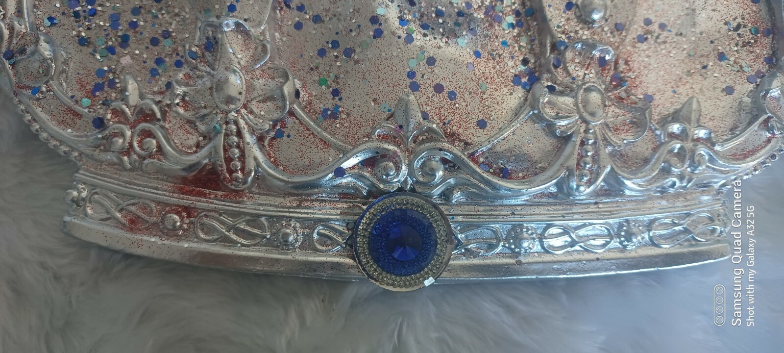 Picture 2 of 4