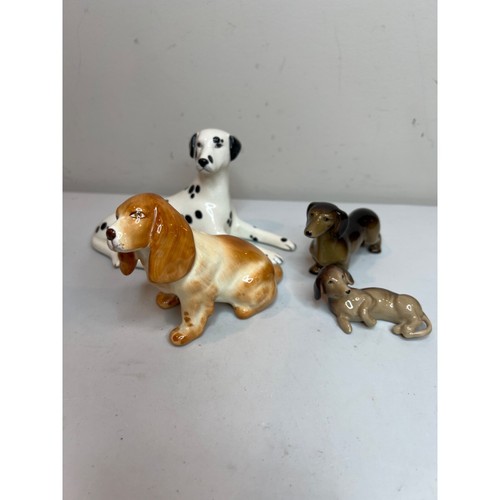 Lot 4 W.R. Midwinter Ltd Burslem England Dog Figurines Dalmatian Cocker Weiner - Picture 2 of 7