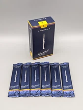 Vandoren Traditional Bb Clarinet Reeds Strength 3 Box of 6 Unused