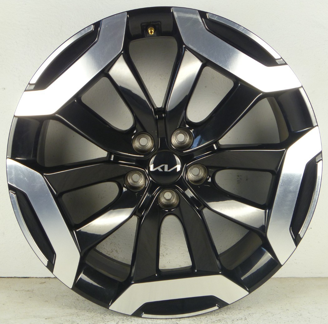 Genuine OEM 2023 2024 2025 Kia Telluride 20" wheel rim factory 74716 stock