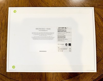 Apple MacBook Pro 14