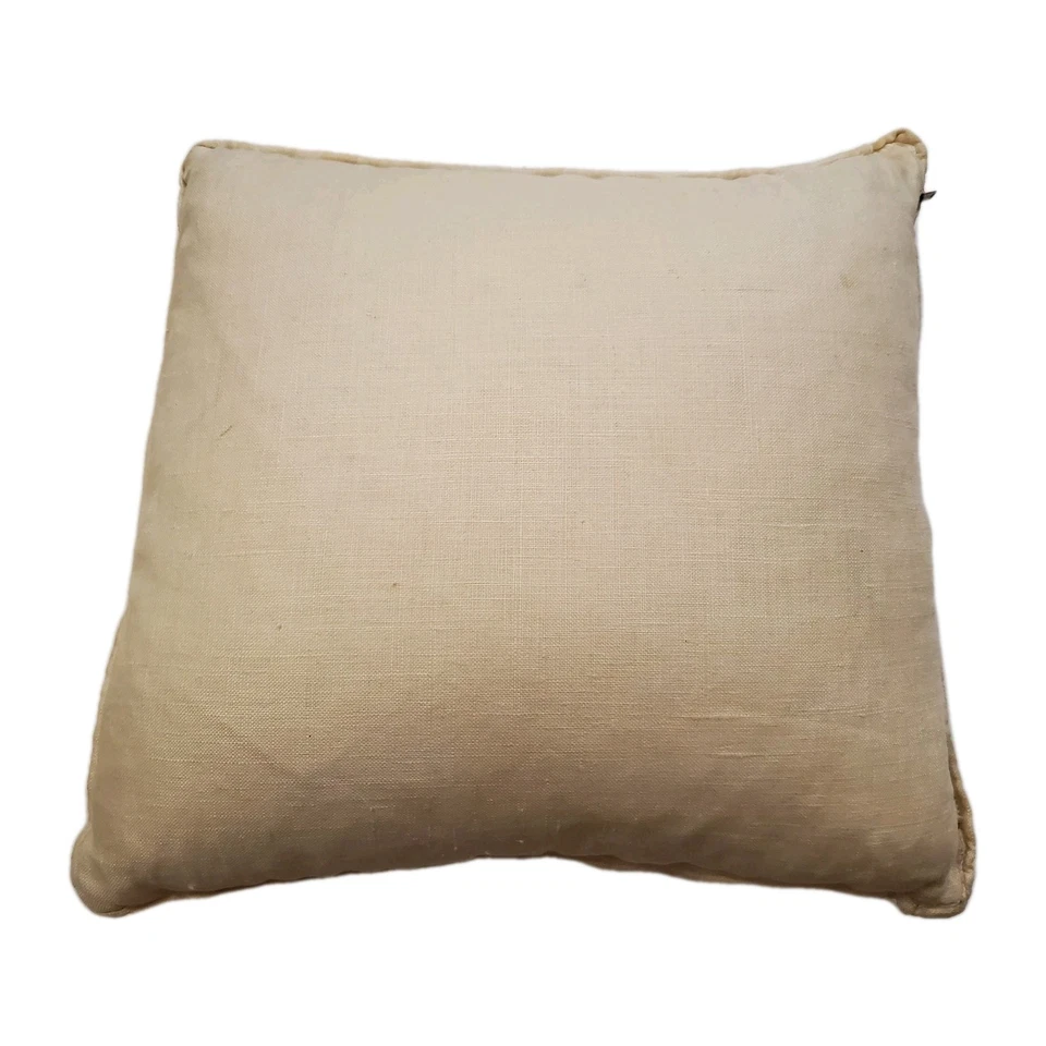 Almohada floral vintage bordada a mano Foto 4 de 4