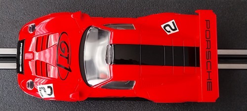 1:32 = Scalextric Porsche 911 GT1 #2 C2421 - Picture 8 of 10