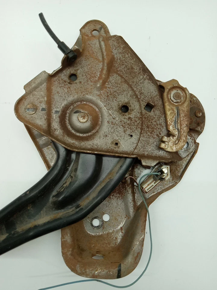 Chevrolet Silverado Tahoe 1994-1999 montaje de freno eléctrico de estacionamiento OEM 15155147 Foto 2 de 4