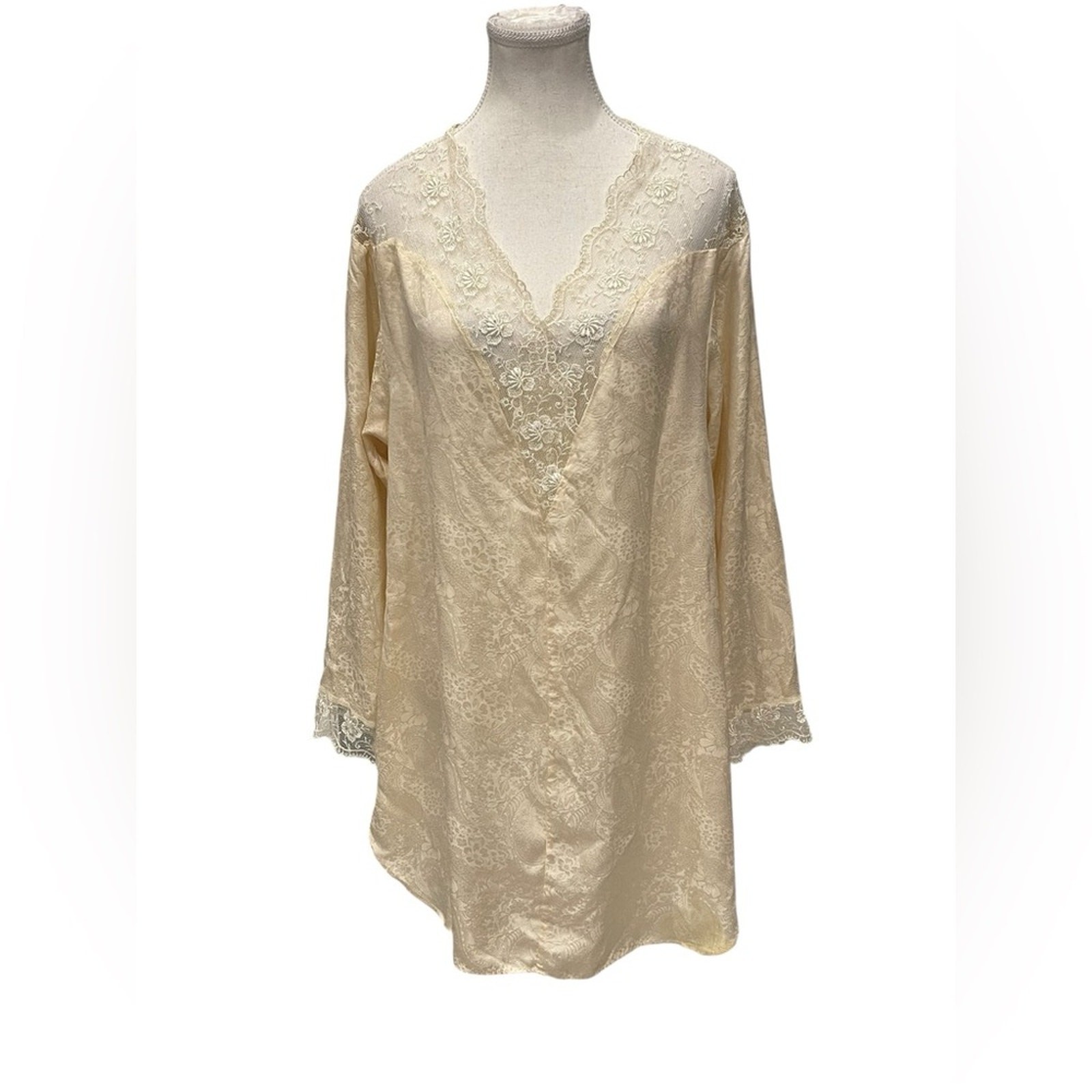 Valentino Cream Silk Lace Women's Blouse Size:M