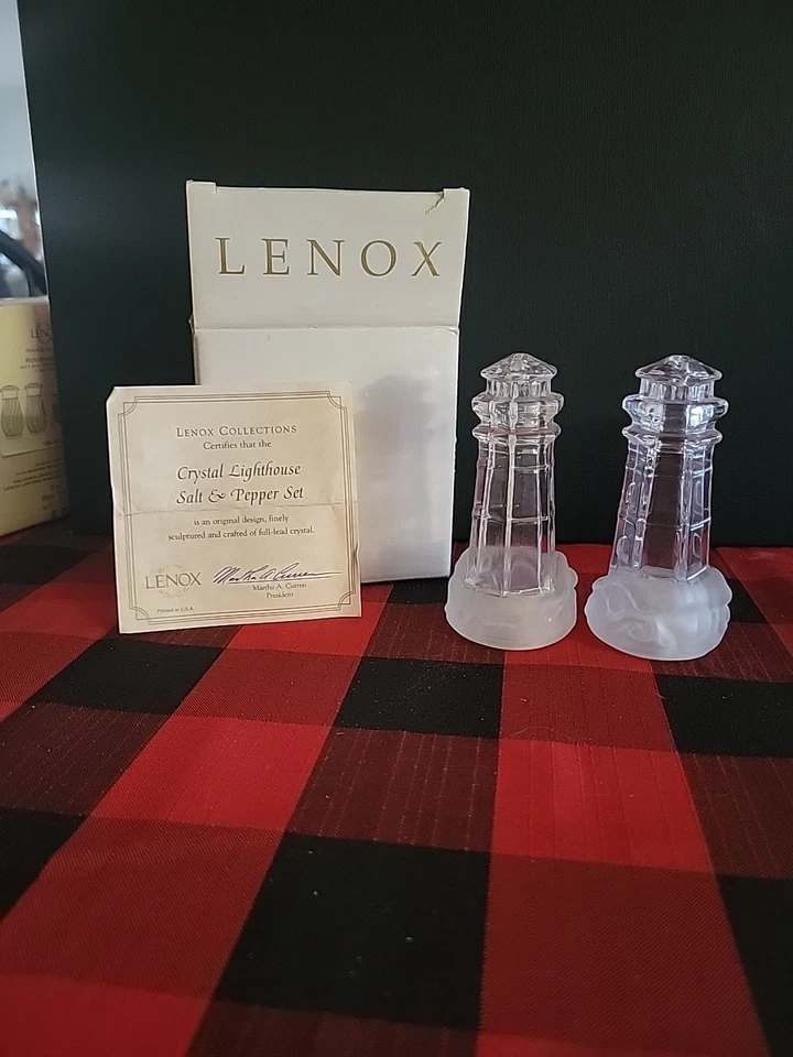 Salero y pimentero Lenox Full Lead Crystal. Nuevo en caja. Foto 2 de 4