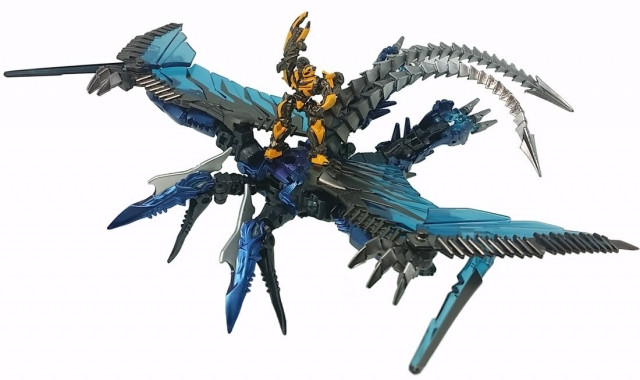 Transformers Movie 10th Anniversary MB-10 - Dinobot Strafe & Bumblebee in US