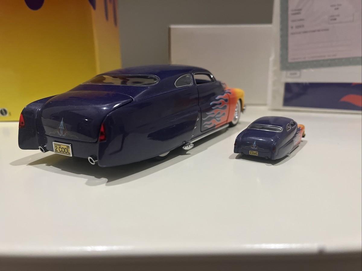 Mattel Hot Wheels Legends 49 Merc ミニカー Hot Wheels Legends 49 Merc Limited Edition 1/24 and 1/64 Scale