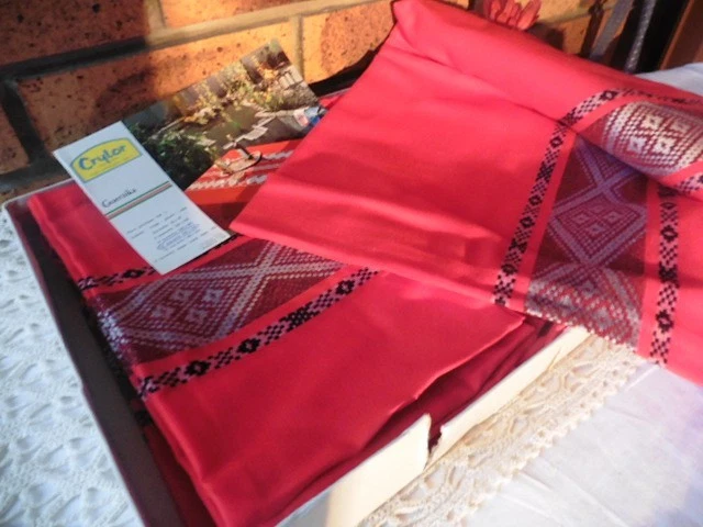 ANCIENNE NAPPE 160X240+12 SERVIETTES 55CM BASQUE ROUGE CRYLOR "1950"MOD GUERNICA - Photo 2/4