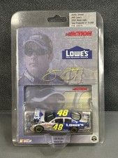 Jimmie Johnson 2003 Lowe s 1/64 Action Diecast