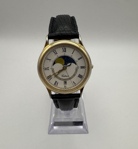ヴィンテージ SWISS WATCH ムーンフェイズ ローマン 80年代 Vintage Moonphase Watch | eBay