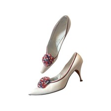 Vintage 50s/60s Julianelli's for Montaldo's White Leather Pom Pom Heels 8AAA