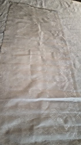 Double Damask figural off white cream linen table runner 17" x 43" vtg - Picture 2 of 4