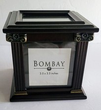Bombay Company 2002 Mahogany Wood Photo Album Box Holder Frame for 3.5" Photos