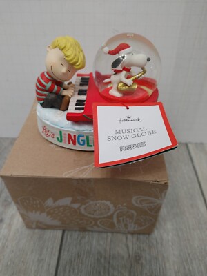 Hallmark 2020 Peanuts Schroeder Snoopy Sax Musical Snow Globe Jingle All the Way