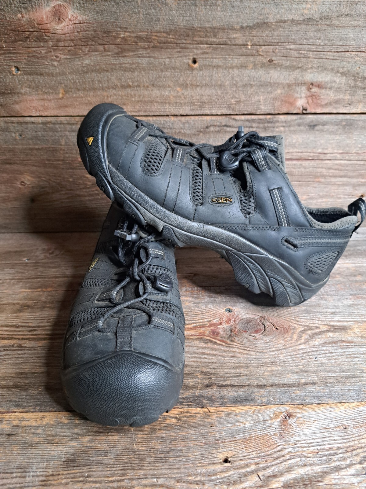 Scarpe Uomo KEEN Utility Atlanta Cool Taglia 11.5D Punta di Sicurezza Acciaio Nero