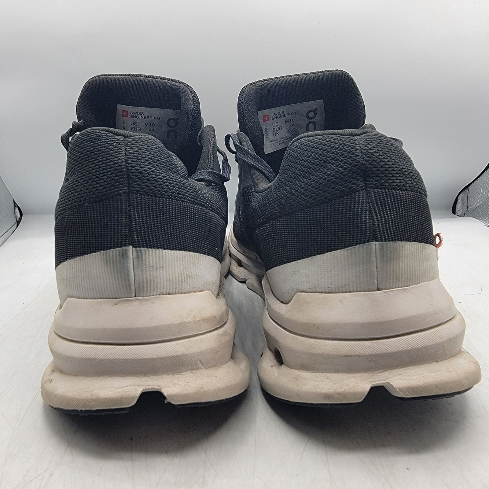 On Cloud Cloudrunner Mens 10 Black Eclipse Frost … - image 6