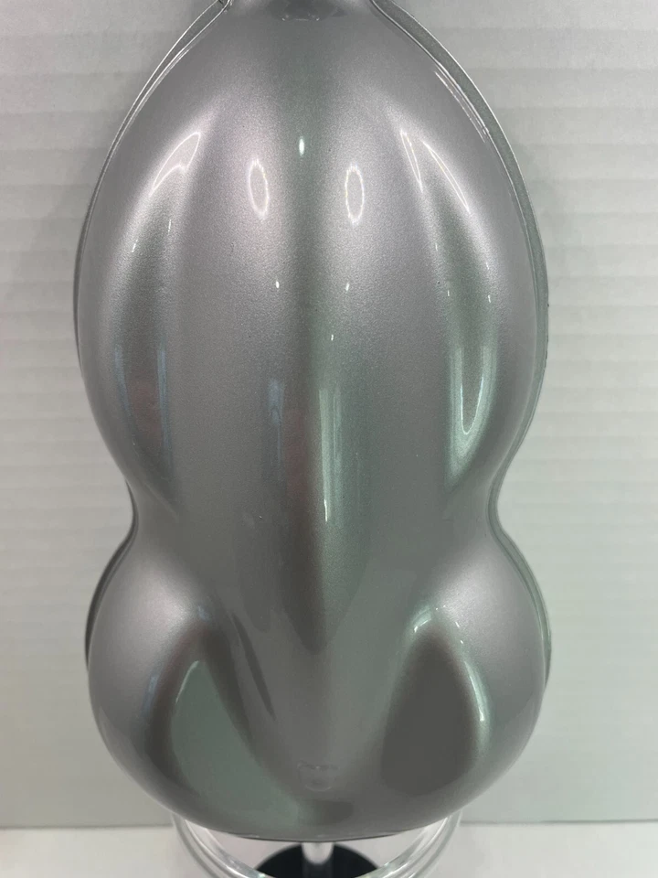 Chevrolet - WA636R SWITCHBLADE SILVER BASECOAT PAINT (GALLON READY TO SPRAY) - Imagem 3 de 3