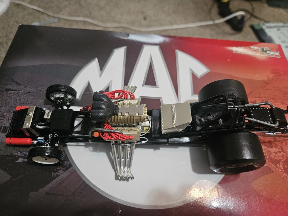 Mac Tools John Force 2002 Mustang смешной автомобиль 1/24 Castrol. ЭТО НОМЕР 1 ИЗ 1800 - Изображение 3 из 4